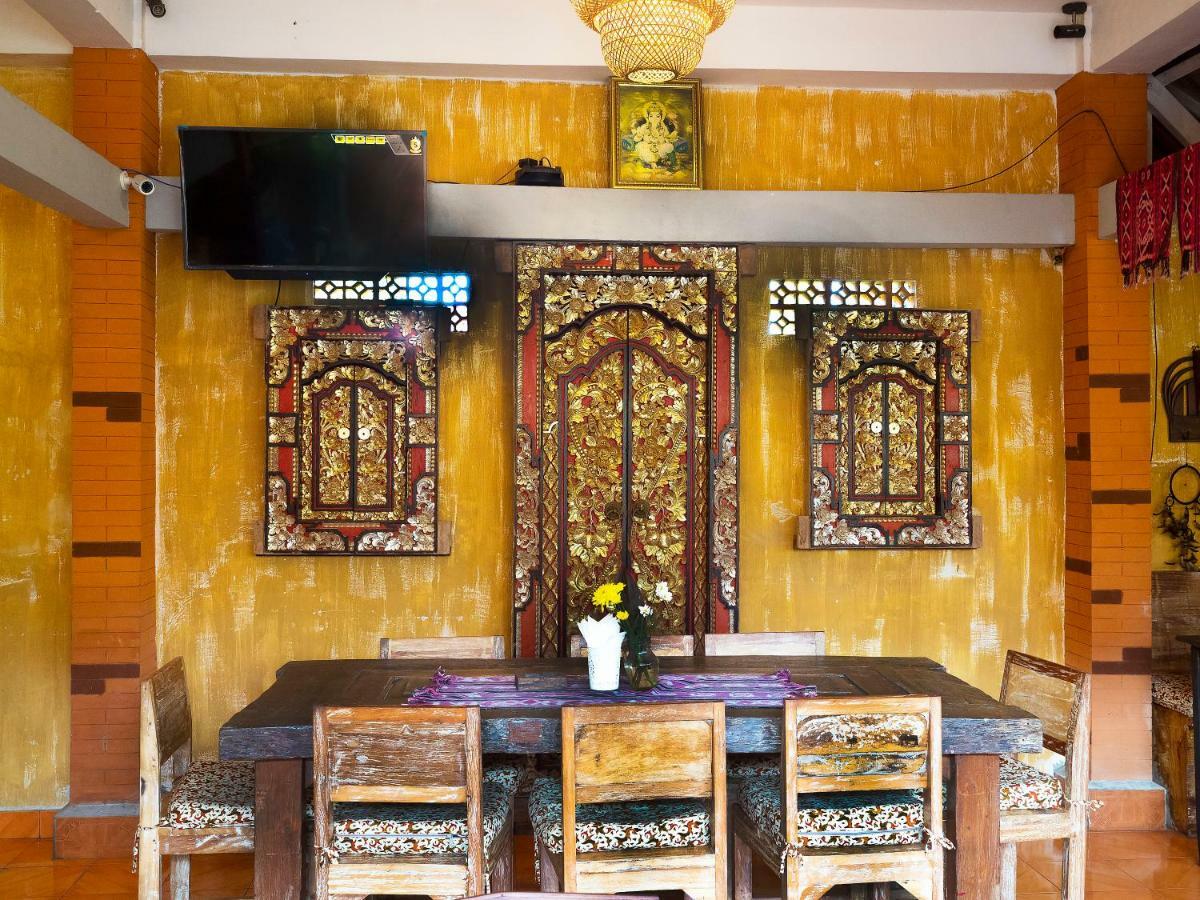 Lovina Palace Exterior foto